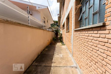 Casa à venda com 561m², 5 quartos e 5 vagasQuintal