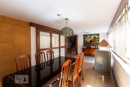 Sala de casa à venda com 5 quartos, 561m² em Butantã, São Paulo