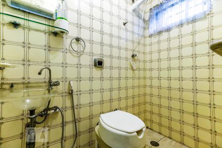 Banheiro Térreo de casa à venda com 3 quartos, 120m² em Tucuruvi, São Paulo