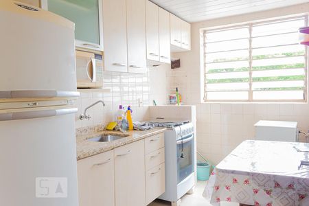 Apartamento à venda com 56m², 2 quartos e 1 vagaCozinha 