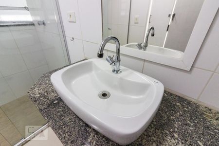 Banheiro de apartamento para alugar com 3 quartos, 68m² em Santana, São Paulo