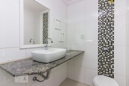 Banheiro de apartamento para alugar com 3 quartos, 68m² em Santana, São Paulo