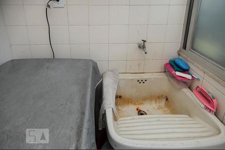 Apartamento à venda com 55m², 2 quartos e sem vaga Apartamento à venda com 55m², 2 quartos e sem vagaÁrea de Serviço