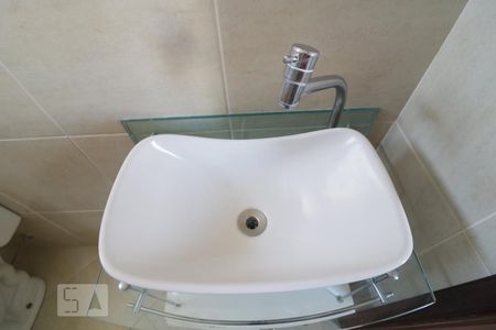 Apartamento à venda com 80m², 3 quartos e 1 vagaBanheiro da Suíte 1 - pia