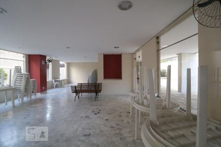 Apartamento à venda com 80m², 3 quartos e 1 vagaÁrea comum - Salão de festas