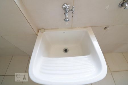 Apartamento à venda com 80m², 3 quartos e 1 vagaArea de serviço - tanque