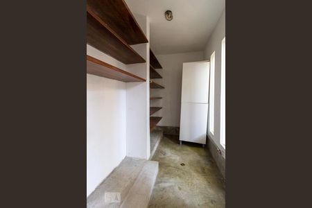 Casa de condomínio à venda com 130m², 2 quartos e 1 vaga Casa de condomínio à venda com 130m², 2 quartos e 1 vagaQuarto de Serviço