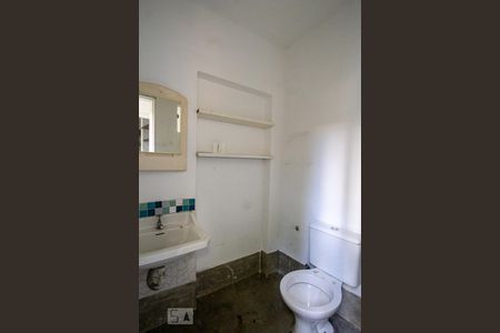 Casa de condomínio à venda com 130m², 2 quartos e 1 vaga Casa de condomínio à venda com 130m², 2 quartos e 1 vagaBanheiro de Serviço