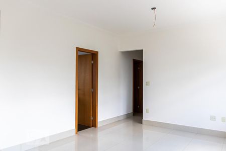 Sala de apartamento para alugar com 3 quartos, 85m² em Jaraguá, Belo Horizonte