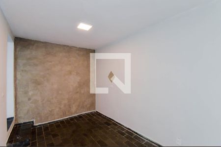 Quarto de casa para alugar com 1 quarto, 55m² em Jardim Palmira, Guarulhos