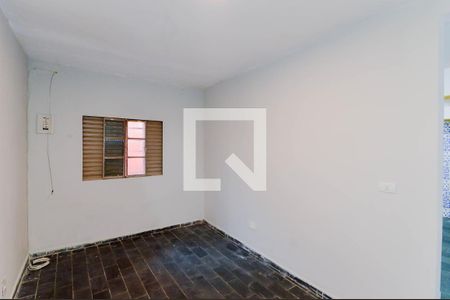 Quarto de casa para alugar com 1 quarto, 55m² em Jardim Palmira, Guarulhos