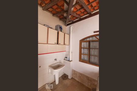 Casa à venda com 300m², 6 quartos e 3 vagasÁrea de Serviço