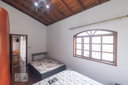 Casa à venda com 300m², 6 quartos e 3 vagasSuíte 1