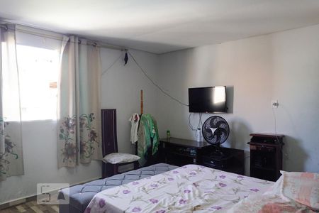 Suíte de casa à venda com 4 quartos, 225m² em Cidade Antônio Estevão de Carvalho, São Paulo