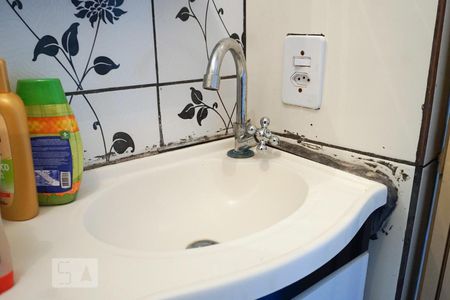 Casa à venda com 225m², 4 quartos e 1 vagaBanheiro da Suíte - Torneira