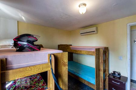 Apartamento à venda com 90m², 4 quartos e 2 vagasQuarto