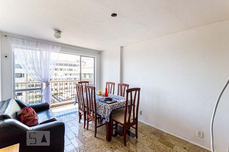 Sala de apartamento à venda com 4 quartos, 90m² em Ingá, Niterói