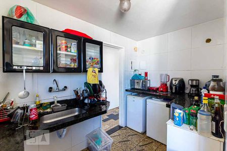 Apartamento à venda com 90m², 4 quartos e 2 vagasCozinha