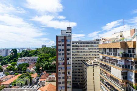 Vista da Sala de apartamento à venda com 4 quartos, 90m² em Ingá, Niterói