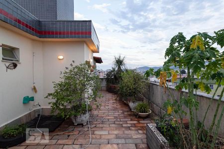 Apartamento para alugar com 144m², 2 quartos e 1 vagaCobertura