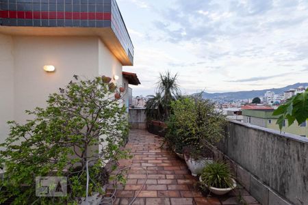 Apartamento para alugar com 144m², 2 quartos e 1 vagaCobertura