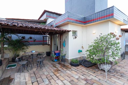 Apartamento para alugar com 144m², 2 quartos e 1 vagaCobertura