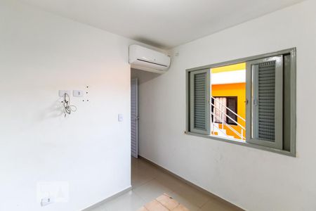 Suíte de casa para alugar com 1 quarto, 95m² em Jardim Las Vegas, Guarulhos