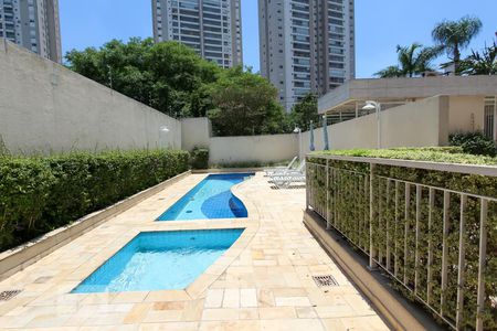 Apartamento à venda com 49m², 2 quartos e 1 vaga Apartamento à venda com 49m², 2 quartos e 1 vagaPiscina