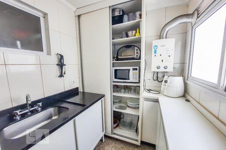 Apartamento à venda com 160m², 2 quartos e 3 vagasCozinha