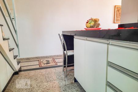 Apartamento à venda com 160m², 2 quartos e 3 vagasCozinha