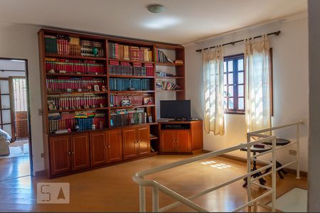 Sala Íntima de casa à venda com 3 quartos, 230m² em Nova Petrópolis, São Bernardo do Campo