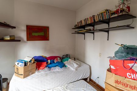 Apartamento à venda com 189m², 4 quartos e 3 vagas Apartamento à venda com 189m², 4 quartos e 3 vagasQuarto