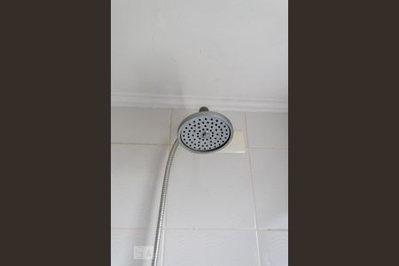 Apartamento à venda com 189m², 4 quartos e 3 vagas Apartamento à venda com 189m², 4 quartos e 3 vagasChuveiro