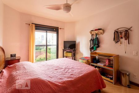 Apartamento à venda com 189m², 4 quartos e 3 vagas Apartamento à venda com 189m², 4 quartos e 3 vagasSuíte 1