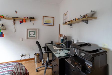 Apartamento à venda com 189m², 4 quartos e 3 vagas Apartamento à venda com 189m², 4 quartos e 3 vagasSuíte 2