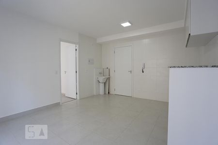 Sala e cozinha de kitnet/studio à venda com 1 quarto, 38m² em Ferreira, São Paulo