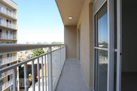 Varanda de kitnet/studio à venda com 1 quarto, 38m² em Ferreira, São Paulo