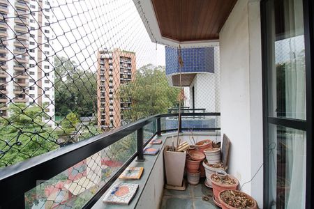 Varanda da Sala de apartamento à venda com 3 quartos, 110m² em Vila Andrade, São Paulo