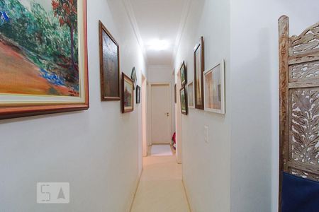Corredor dos Quartos de apartamento à venda com 3 quartos, 110m² em Vila Andrade, São Paulo