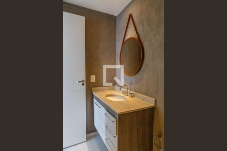 Apartamento à venda com 79m², 2 quartos e 1 vagaBanheiro Suíte