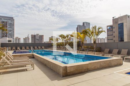 Apartamento à venda com 79m², 2 quartos e 1 vagaPiscina