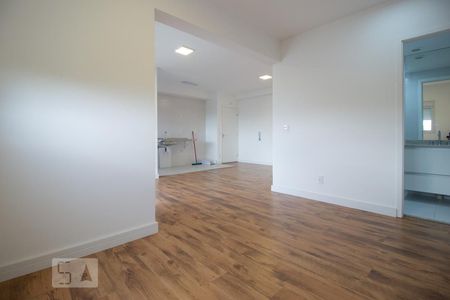 Sala de apartamento para alugar com 2 quartos, 75m² em Vila Apiaí, Santo André