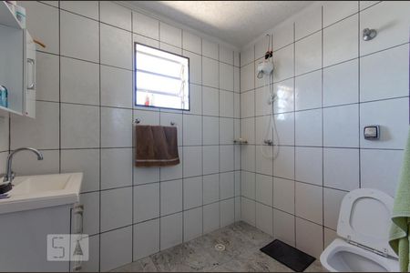 Casa para alugar com 360m², 4 quartos e 2 vagasBanheiro 1