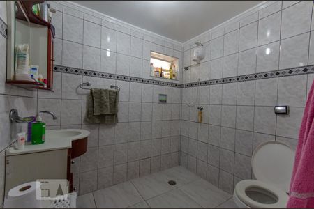Casa para alugar com 360m², 4 quartos e 2 vagasBanheiro 2