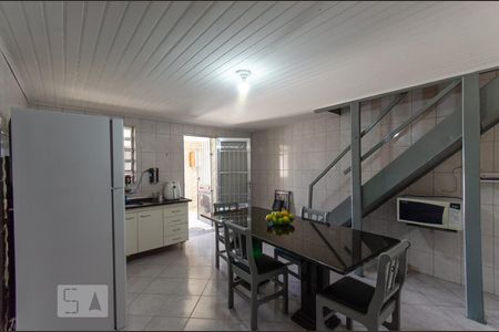 Casa para alugar com 360m², 4 quartos e 2 vagasCozinha
