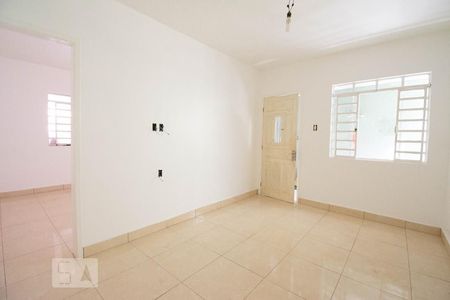 Sala de casa para alugar com 1 quarto, 60m² em Socorro, São Paulo