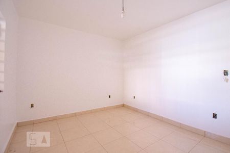 Quarto de casa para alugar com 1 quarto, 60m² em Socorro, São Paulo
