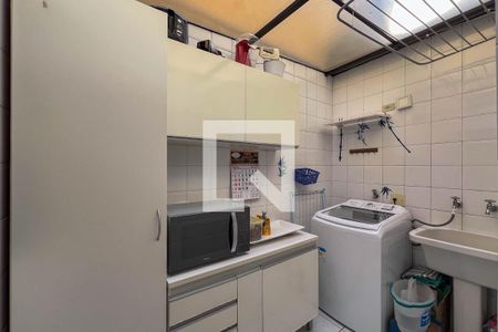 Casa de condomínio à venda com 106m², 3 quartos e 2 vagas Casa de condomínio à venda com 106m², 3 quartos e 2 vagasÁrea de serviço