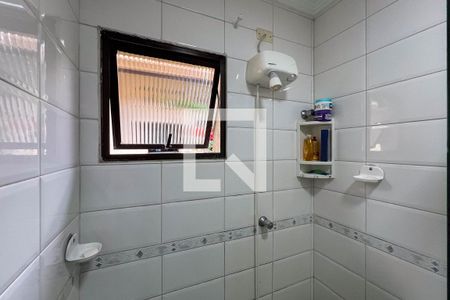 Casa de condomínio à venda com 106m², 3 quartos e 2 vagas Casa de condomínio à venda com 106m², 3 quartos e 2 vagasBanheiro do quarto 1