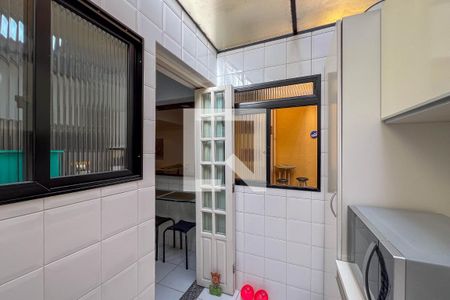 Casa de condomínio à venda com 106m², 3 quartos e 2 vagas Casa de condomínio à venda com 106m², 3 quartos e 2 vagasÁrea de serviço